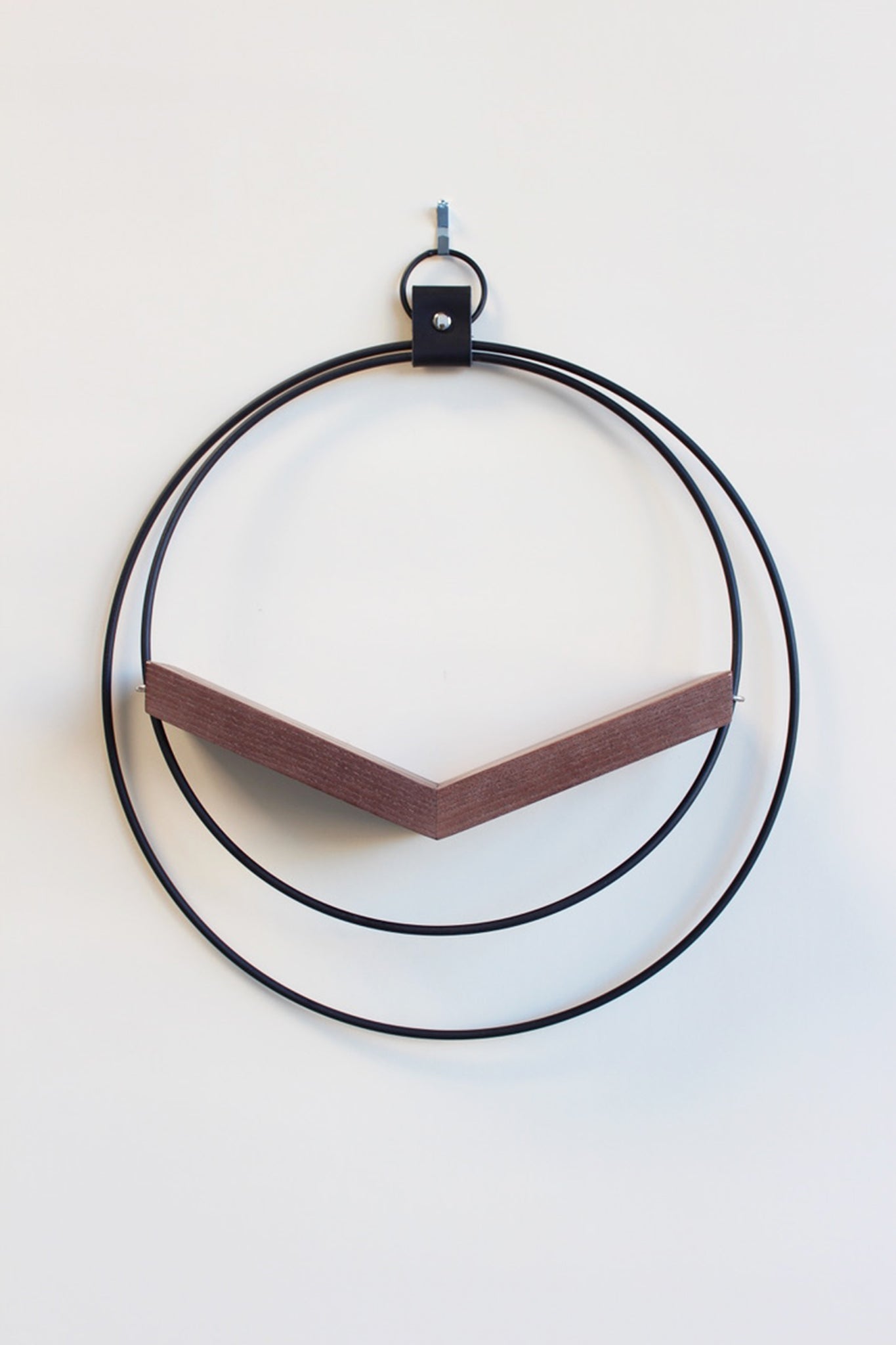 modern wall mounted large v shaped air plant hanger with matte black rings and dark wood v shelf