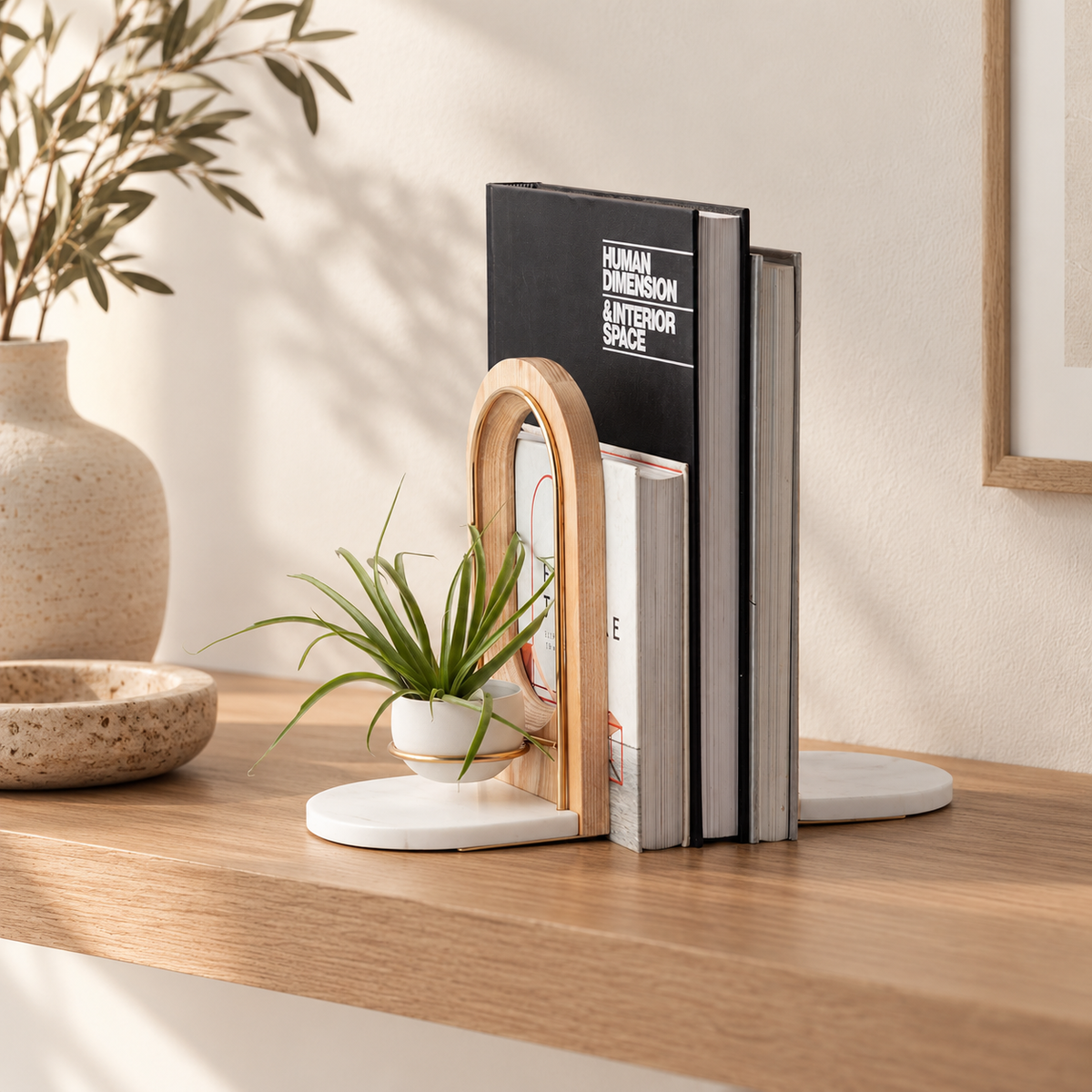 Bevel Bookend Set+ Pot