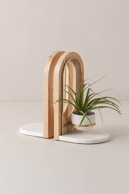Bevel Bookend Set+ Pot