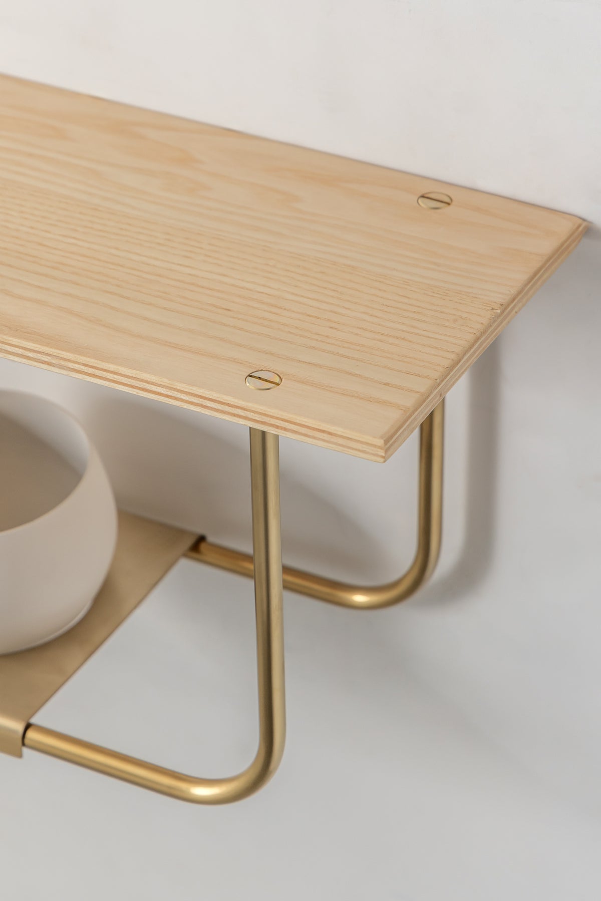 Curve Wall Shelf + Pot Quad
